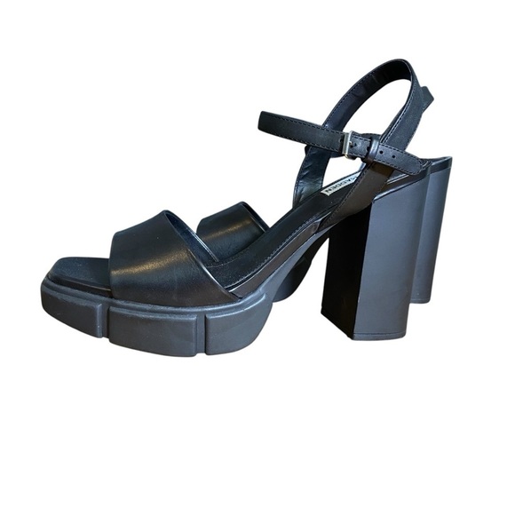 STEVE MADDEN RAYDEN Women's size 11M Black Platform Sandals with Chunky Heel - Picture 4 of 10